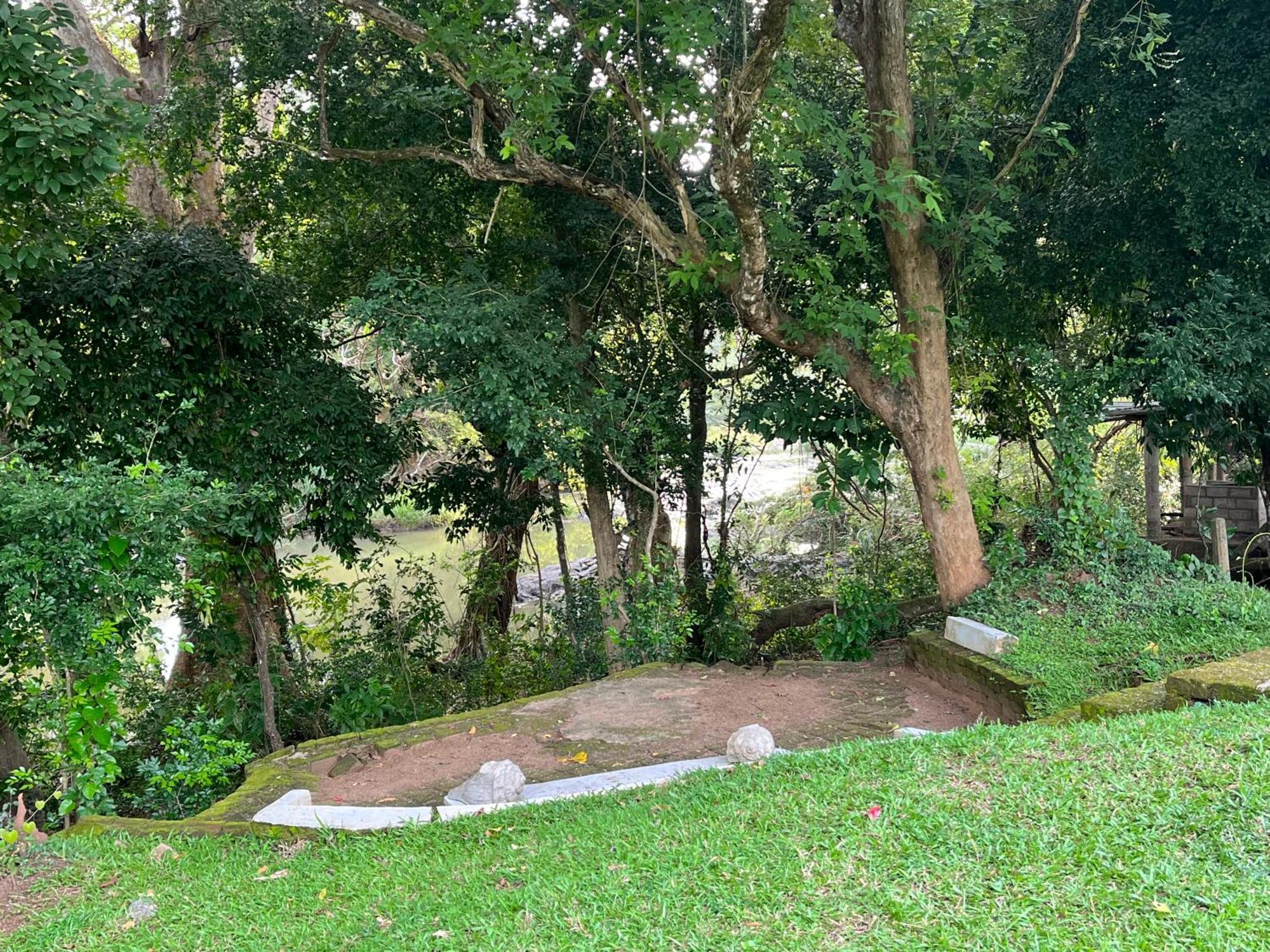 Rivendell Twisted Tree Kurunegala Exterior foto